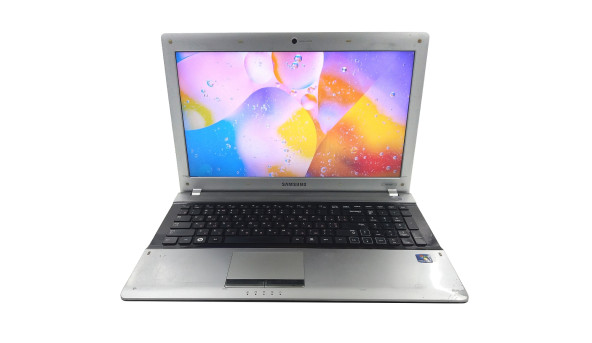Ноутбук Samsung RV509 Intel Core I5-540M 6 GB RAM 120 GB SSD 320 GB HDD [15.6"] - Б/В - 627501