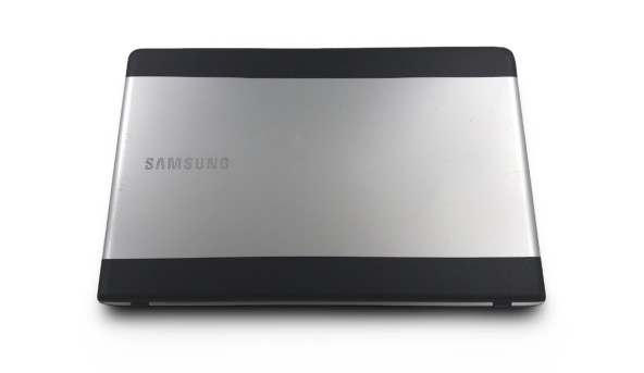 Ігровий ноутбук Samsung NP450R5E Intel Core I5-3230 8 RAM 128 SSD NVIDIA GeForce GT 710M [15.6"] - Б/В - 627997