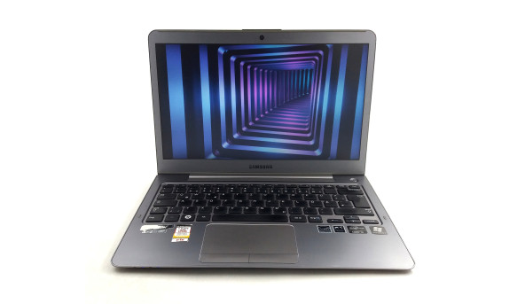 Ноутбук Samsung 530U Intel Core I3-2377M 8 GB RAM 120 GB SSD [13.3"] - Б/В - 628385