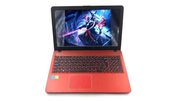 Ігровий ноутбук Asus X540SC Intel Pentium N3700 4 GB RAM 240 GB SSD NVIDIA GeForce 810M [15.6"] - Б/В