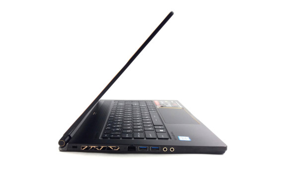 Игровой ноутбук MSI MS-16Q4 Intel Core I7-9750H 16 RAM 256 SSD Nvidia GeForce RTX 2080 [IPS 15.6 FullHD] - Б/У - 629315