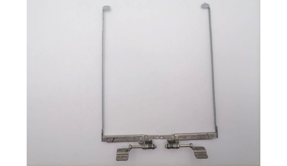 Петли для ноутбука Toshiba Satellite L500-1V1 AM073000500 AM073000600 Б/У - 629506