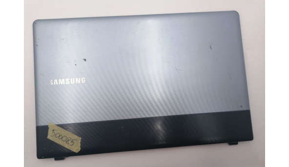 Крышка матрицы для ноутбука  Samsung np300 np300e5a BA75-03832A Б/У