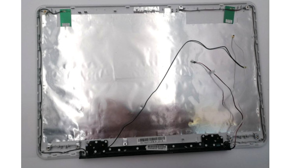 Крышка матрицы для ноутбука Toshiba Satellite L500 L505 L550 L555 AP073000G00 Б/У - 629583
