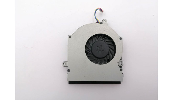 Вентилятор системы охлаждения для ноутбука TOSHIBA Satellite A300 A305 L300 L305 L355 V000120460 Б/У