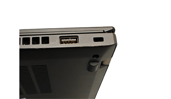 Ноутбук Lenovo ThinkPad X13 Gen1 AMD Ryzen 5 PRO 4650U 8 GB RAM 256 GB SSD [IPS 13.3" FullHD] - Б/В - 629921