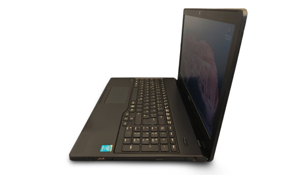 Ноутбук Fujitsu LifeBook A555 Intel Core I5-6300U 8 GB RAM 128 GB SSD [15.6" ] - Б/У - 629930