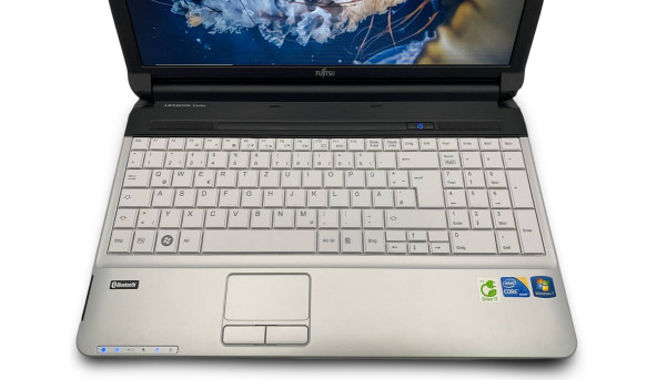 Ноутбук Fujitsu A530 Intel Core i3-350M 4 GB RAM 128 GB SSD [15.6"] - Б/У - 630012