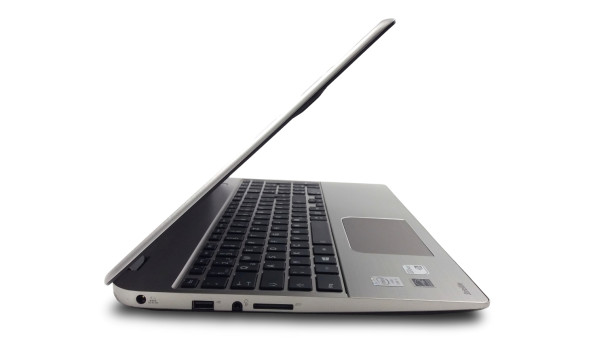Ігровий ноутбук Toshiba M50-A Intel Core I5-4200U 8 GB RAM 240 GB SSD nVidia GeForce GT 740M [15.6"] - Б/В - 630027