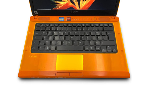 УЦЕНКА! Ноутбук Sony PCG-61712M Intel Сore i5-2410M 8 GB RAM 128 GB SSD + 320 GB HDD AMD Radeon HD 6470M [14"] - Б/У - 630034