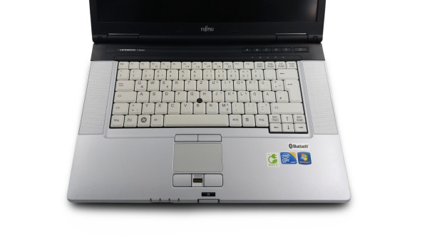 Ноутбук Fujitsu Lifebook E780 Intel Core i5-460M 4 GB RAM 128 GB SSD [15.6" HD+] - Б/В - 630042
