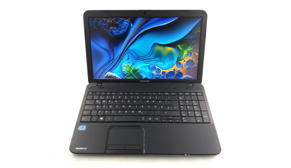 Ноутбук Toshiba Satellite C850 Intel Core I3-3120M 8 GB RAM 120 GB SSD [15.6"] - Б/В