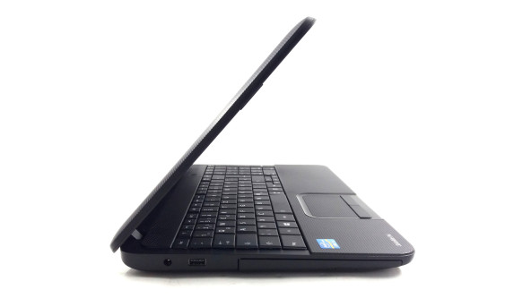 Ноутбук Toshiba Satellite C850 Intel Core I3-3120M 8 GB RAM 120 GB SSD [15.6"] - Б/В - 630057