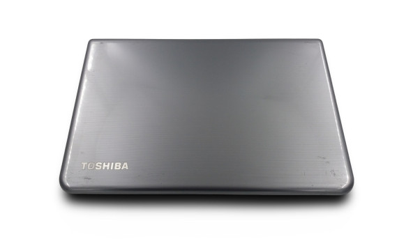 Ігровий ноутбук Toshiba Satellite L70-A Core i5-3230M 8 RAM 128 SSD 750 HDD nVIDIA GeForce 740M [17.3"] - Б/В - 630069