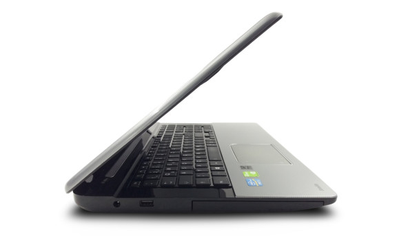 Ігровий ноутбук Toshiba Satellite L70-A Core i5-3230M 8 RAM 128 SSD 750 HDD nVIDIA GeForce 740M [17.3"] - Б/В - 630069
