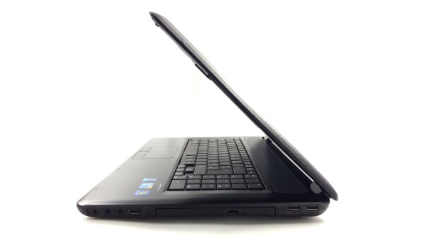 Ноутбук Medion E7214 Intel Core i3-350M 6 GB RAM 120 GB SSD 500 GB HDD [17.3"] - Б/У - 630070