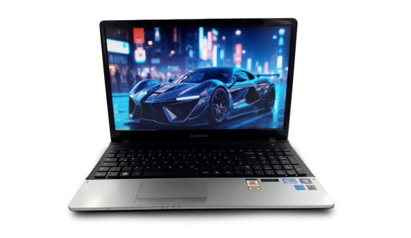 Уцінка! Ігровий ноутбук Samsung 300E Intel Core i3-2350M 8 RAM 240 SSD NVIDIA GeForce GT 520MX [15.6"] - Б/В - 630108