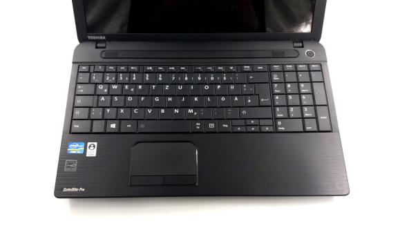 Ноутбук Toshiba Satellite C50-A Intel Core i3-3110M 8 GB RAM 128 GB SSD [15.6"] - Б/В - 630124