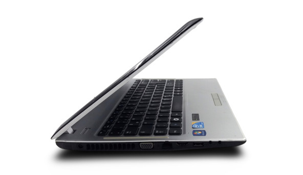 Ноутбук Samsung Q330 i5-480M 8 GB RAM 640 GB HDD nVidia GeForce 310M [13.3"] - Б/У - 630155