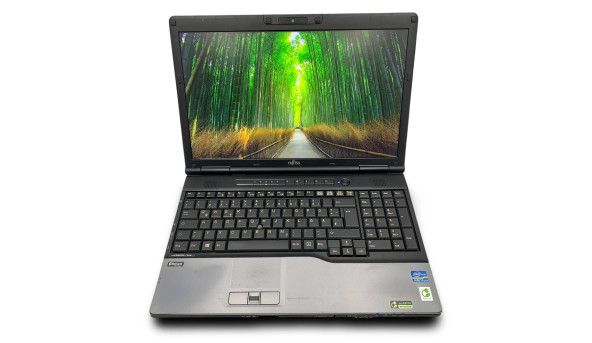 Ноутбук Fujitsu E782 Intel Core i5-3320M 8 GB RAM 128 GB SSD [15.6"] - Б/У