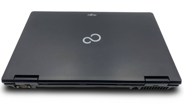 Ноутбук Fujitsu E752 Intel Core i5-3230M 4 GB RAM 128 GB SSD [15.6"] - Б/У - 630165