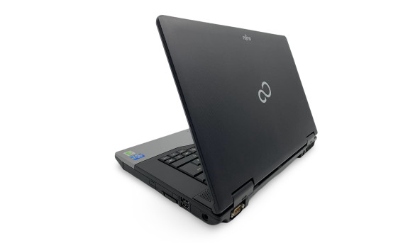Ноутбук Fujitsu E752 Intel Core i5-3230M 4 GB RAM 128 GB SSD [15.6"] - Б/У - 630165