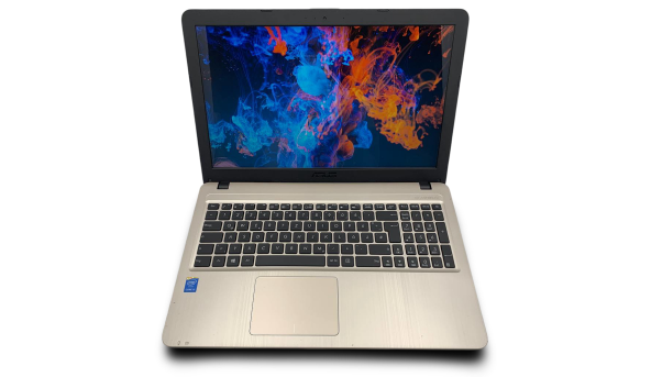 Ноутбук Asus R540l  Intel Core i3-5005U 8 GB RAM 256 GB SSD [15,6" LCD] - Б/У