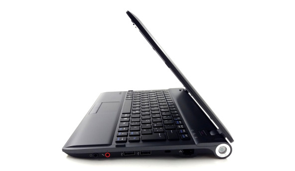 Нетбук Sony Vaio VPCYA1V9E Intel Core I3-380UM 4 GB RAM 500 GB HDD [11.6"] - Б/В - 630171