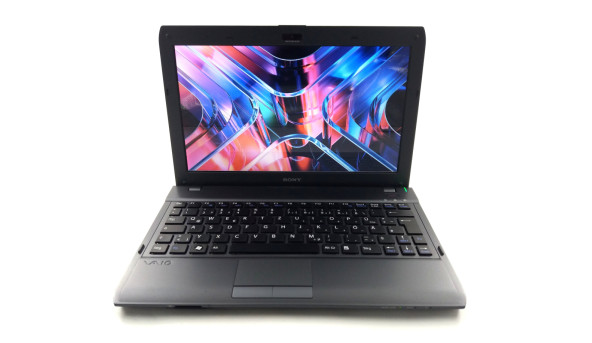 Нетбук Sony Vaio VPCYA1V9E Intel Core I3-380UM 4 GB RAM 500 GB HDD [11.6"] - Б/В - 630171