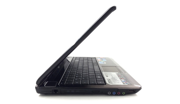 Игровой ноутбук MSI GE600 Intel Core I3-330M 8 GB RAM 120 GB SSD ATI Mobility Radeon HD 5730 [16"] - Б/У - 630232