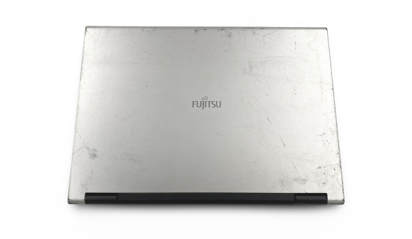 Ноутбук Fujitsu Esprimo V6555 Intel Core 2 Duo T5870 4 GB RAM 128 GB SSD NVIDIA GeForce 8200M G [15.4"] - Б/В - 630249