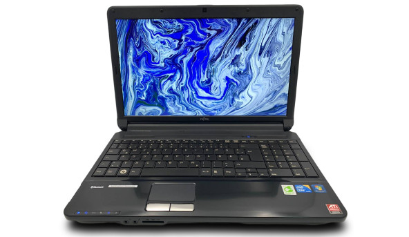 Ноутбук Fujitsu AH530 Intel Core i3-370M 6 GB RAM 128 GB SSD Radeon HD 4650 [15.6"] - Б/В - 630254
