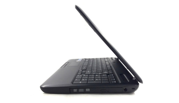 Ноутбук Toshiba Satellite C660 Intel Core I3-380M 8 GB RAM 120 GB SSD 640 GB HDD [15.6"] - Б/У - 630287