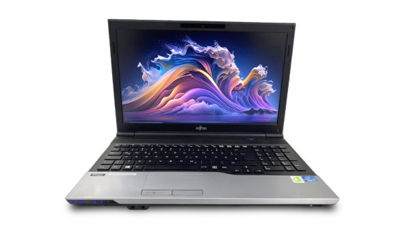 Ноутбук Fujitsu Lifebook AH532 Intel Core i5-3230M 8 GB RAM 128 GB SSD [15.6"] - Б/В - 630288