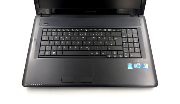 Ноутбук Medion E7214 Intel Core i3-350M 6 GB RAM 128 GB SSD 500 GB HDD [17.3"] - Б/В - 630358