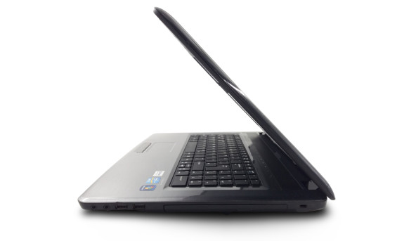 Ноутбук Medion Akoya E7222 Intel Core I3-2350M 6 GB RAM 128 GB SSD 750 GB HDD [17.3"] - Б/В - 630367