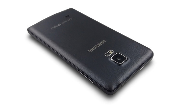 Смартфон Samsung Galaxy Note Edge SM-N915P NFC Krait 450 3/32 GB 3.7/16 MP [5.6"] - Б/У - 630525