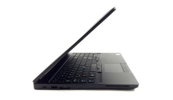 Ноутбук Dell Latitude 5590 Intel Core i5-6300U 8 RAM 128 SSD [15.6] - Б/В - 630750