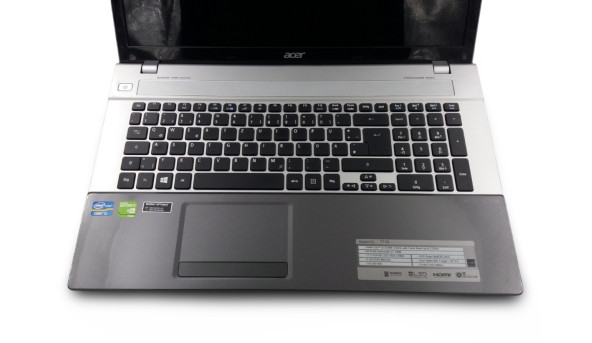 Ігровий ноутбук Acer Aspire V3-771G Core I5-3230M 8 RAM 240 SSD 500 HDD GeForce GT 730M [17.3"] - Б/В - 631104