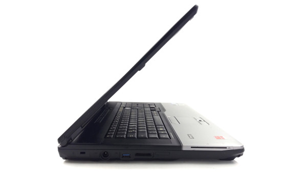 Игровой ноутбук Fujitsu H920 Core I7-3720QM 12 RAM 128 SSD 1000 HDD nVIDIA Quadro K3000M [17.3" FullHD] - Б/У - 631109