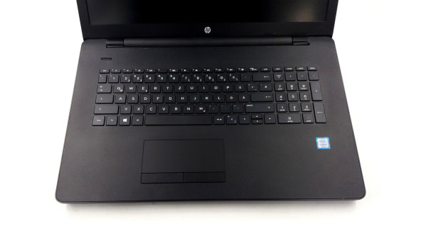 Ноутбук HP 17-bs Intel Core I3-7100U 8 GB RAM 128 GB SSD [17.3"] - Б/У - 631112