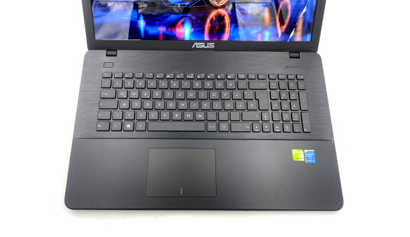 Ігровий ноутбук Asus R752L Intel Core I3-4030U 8 RAM 128 SSD 250 HDD nVIDIA GeForce 820M [17.3"] - Б/В