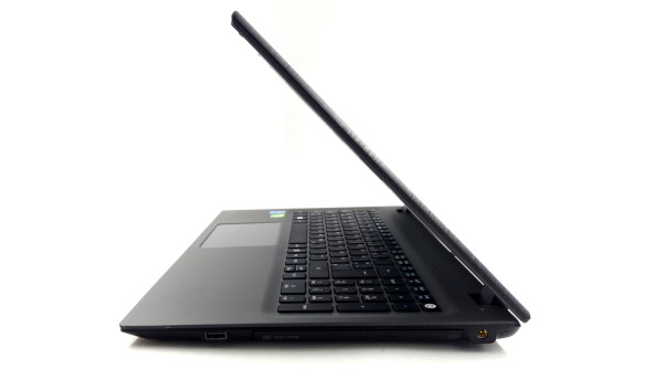 Ігровий ноутбук Acer Aspire E5-573G Intel Core I5-5200U 8 GB RAM 180 GB SSD Nvidia GeForce 940M [15.6"] - Б/В - 631143