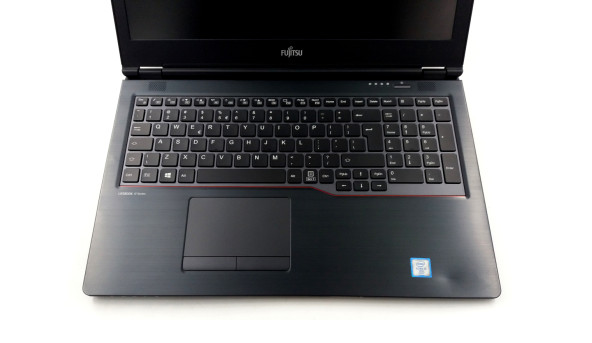 Ноутбук Fujitsu Lifebook U757 Intel Core I5-6300U 8 GB RAM 250 GB SSD [15.6"] - Б/В - 631144