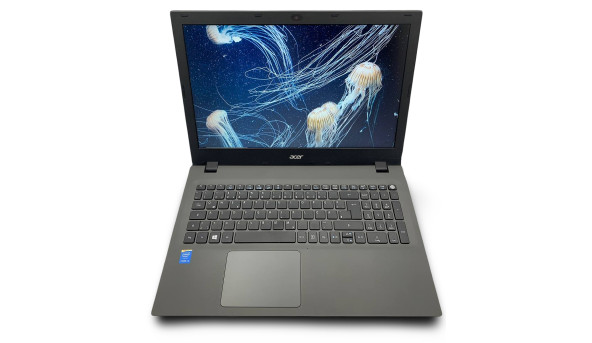 Ноутбук Acer E5-573G Intel Core i3-4005U 8 GB RAM 256 GB SSD [15.6"] - Б/В