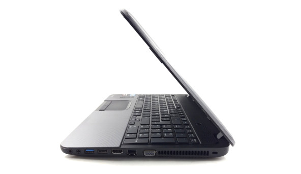 Ігровий ноутбук Toshiba C855 Intel Core I5-3230M 8 RAM 128 SSD 500 HDD AMD Radeon HD 7610M [15.6"] - Б/В - 631161