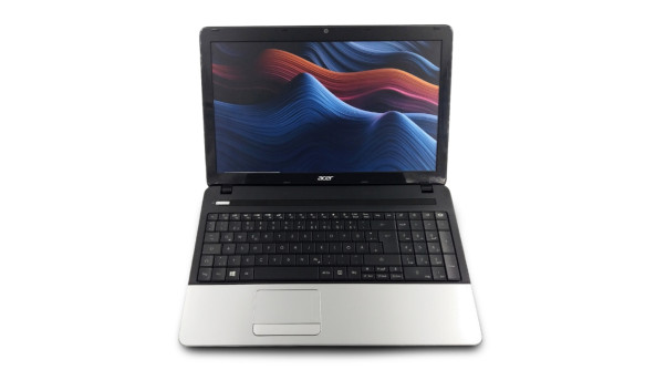 Ноутбук Acer Travel Mate TMP253 Intel Core I3-3110M 8 GB RAM 128 GB SSD [15.6"] - Б/У