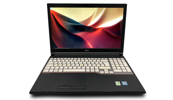 Ноутбук Fujitsu LifeBook E554 Intel Core i5-4200M 8 GB RAM 120 GB SSD + 320 GB HDD [15.6"] - Б/В - 631210