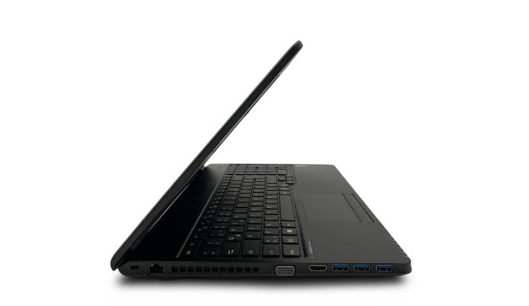 Ноутбук Fujitsu LifeBook A555 Intel Core i5-5200U 8 GB RAM 128 GB SSD [15.6"] - Б/В - 631212