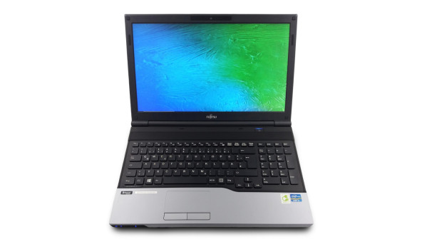 Ноутбук Fujitsu Lifebook AH532 Intel Core i5-3230M 8 GB RAM 120 GB SSD [15.6"] - Б/У